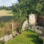 Gemuetlicher Mit Garten In Holiday home